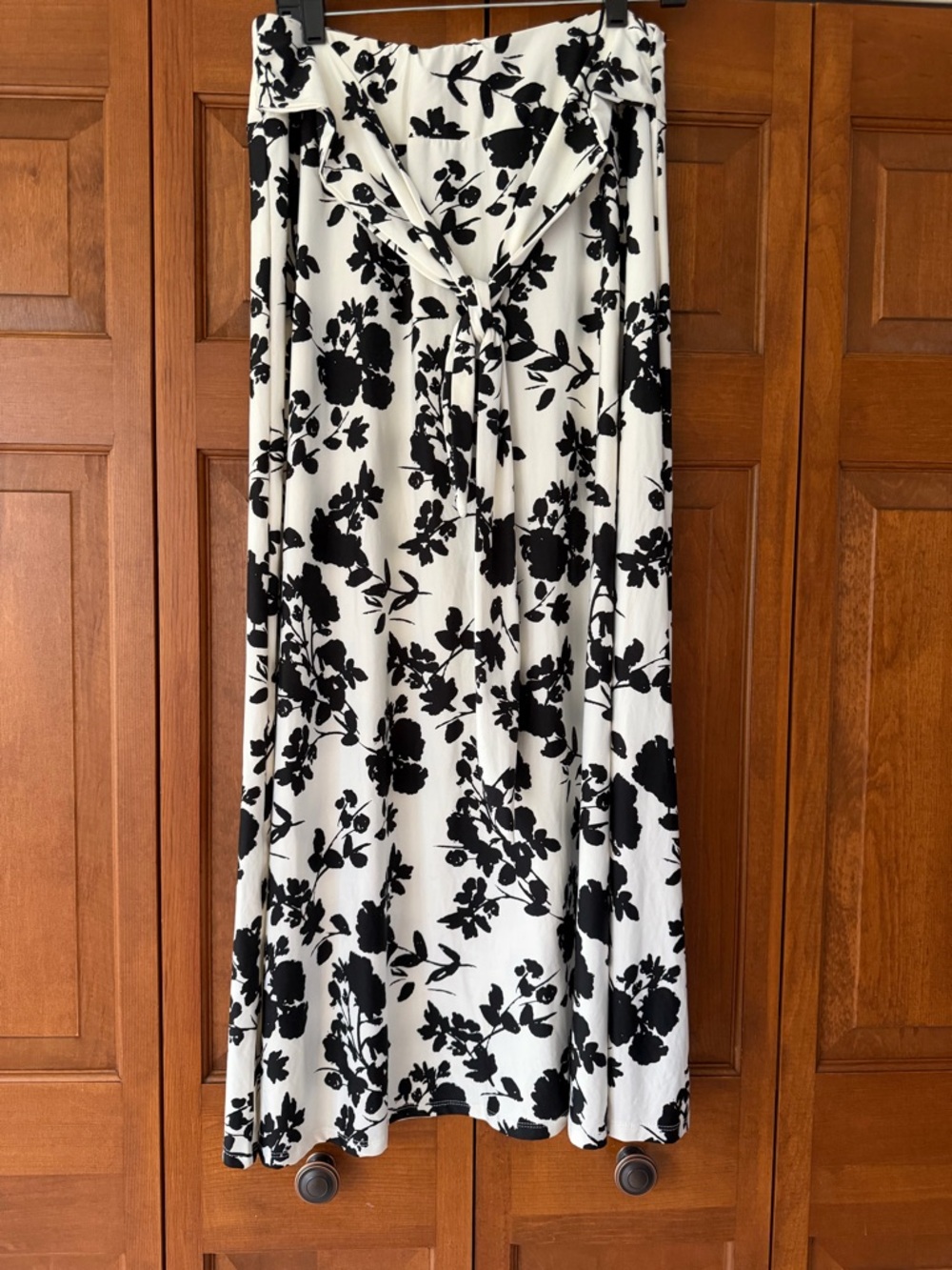 Robert Louis Black and White Floral Maxi Skirt